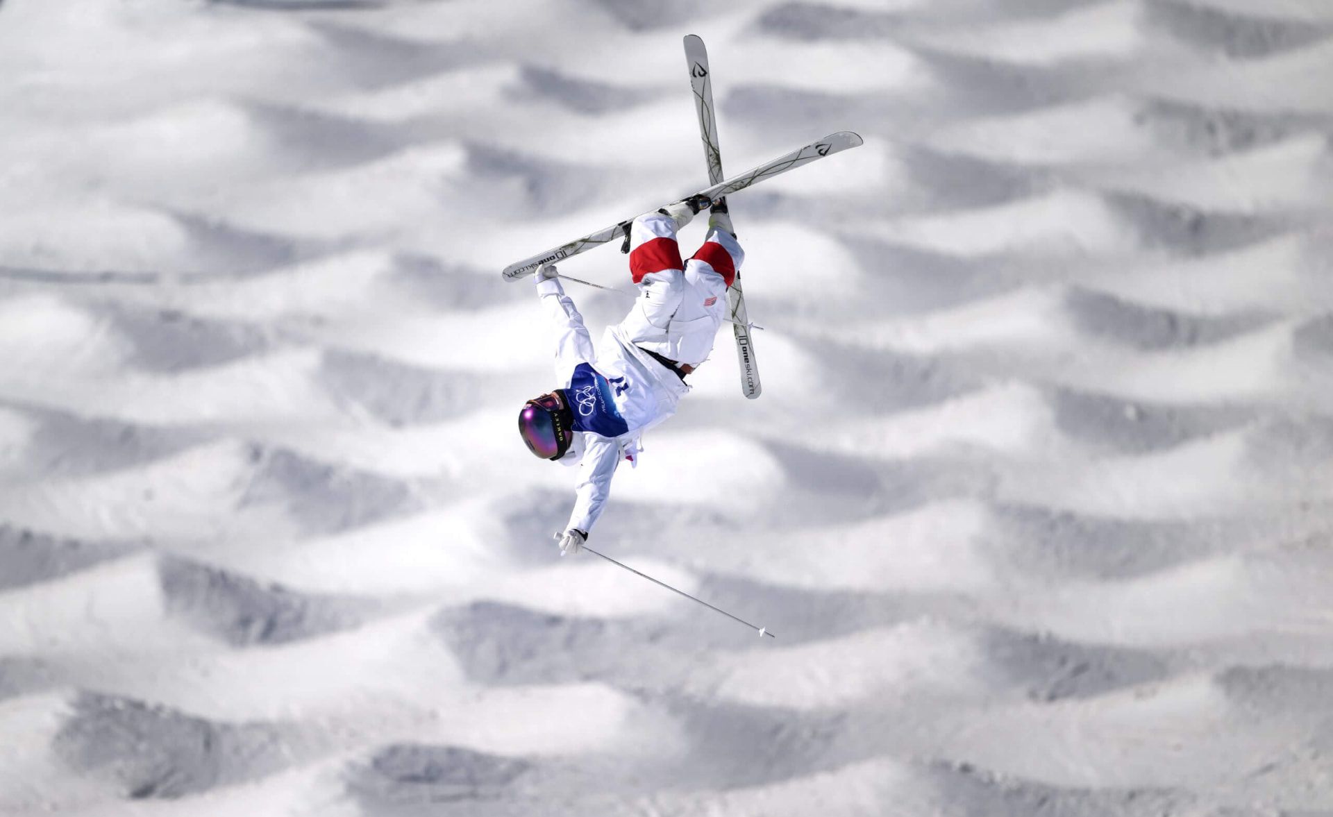 Behind the Scenes coverage of the European Moguls Cup